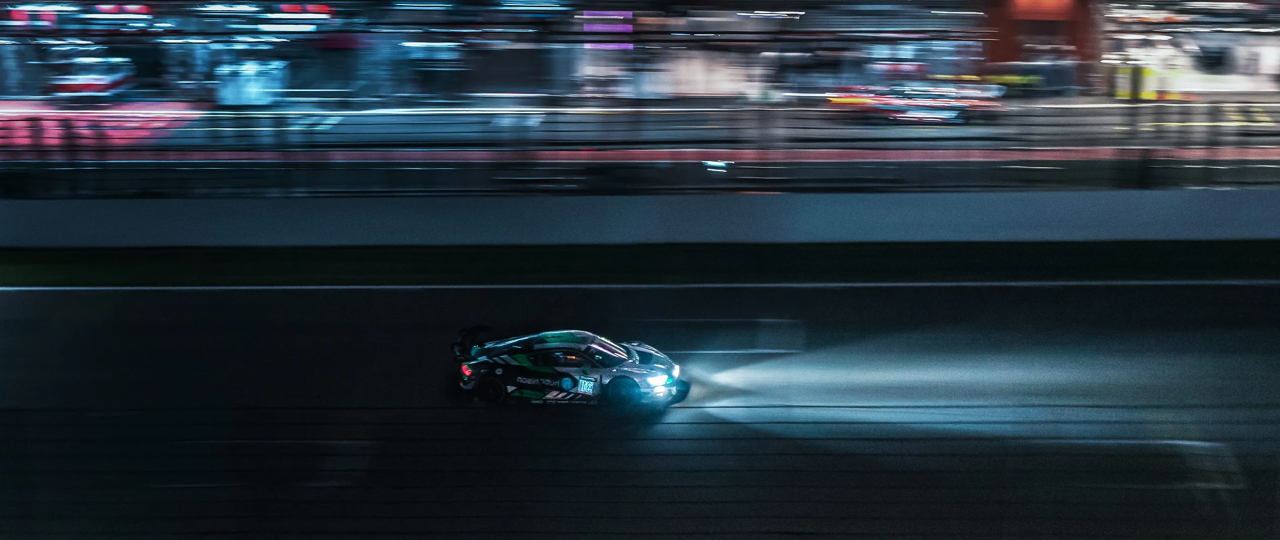 Automotive photo 3